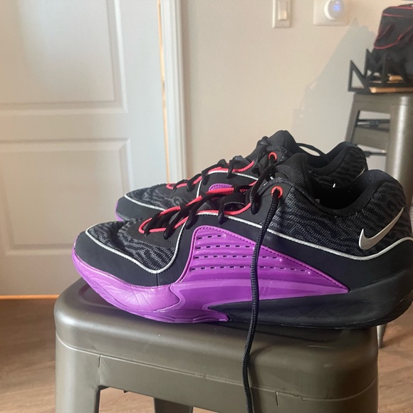 Kd 16. Size 13… 9/10.. worn a few times. Soles are to high for me - Picture 4 of 8